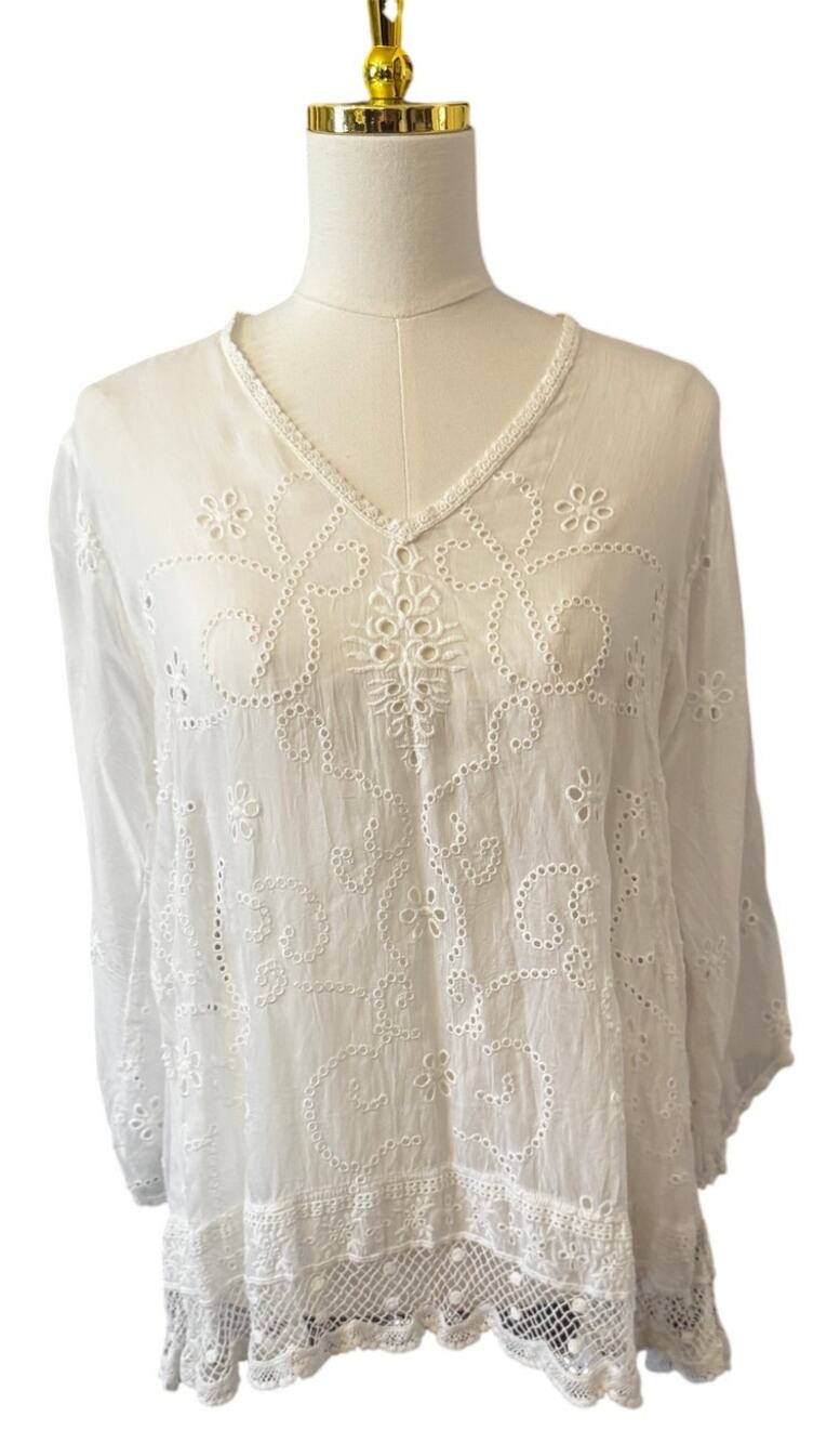 Johnny Was White Embroidered Eyelet Cupra Rayon Boho Tunic Top XS Semi Sheer